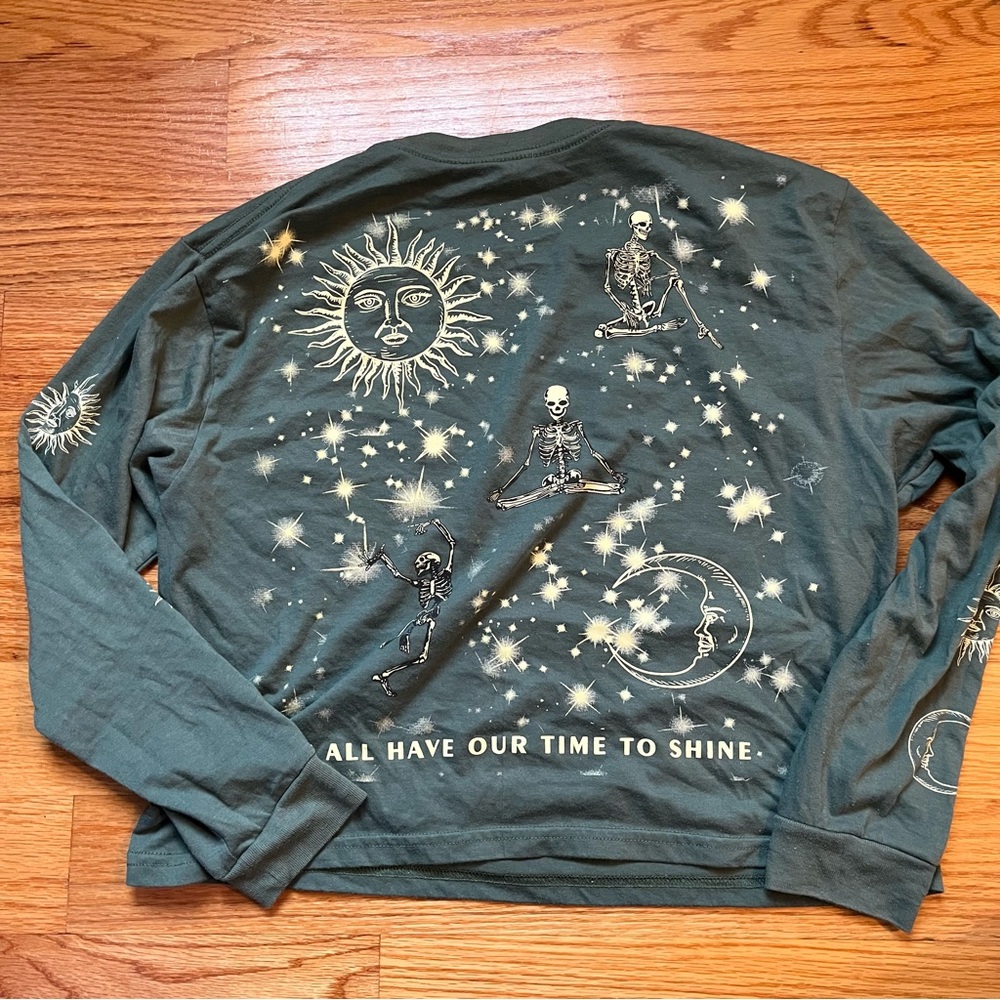 Weekend warriors skeleton yoga shirt size medium - Picture 2 of 3